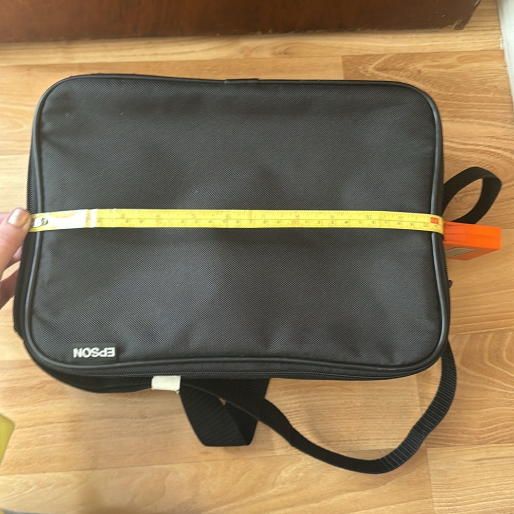 EPSON Camera Bag - Picture 8 of 9